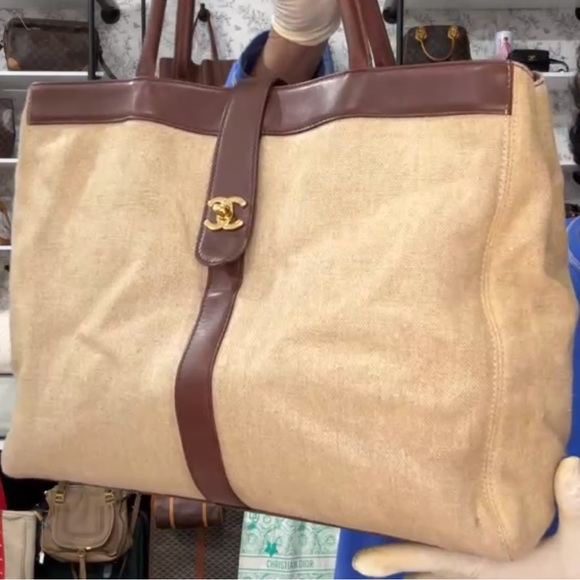 Auth CHANEL Linen Tan and Brown Tote Bag with Hologram - Picture 10 of 12